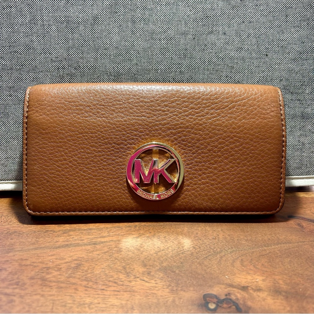 Michael Kors Leather Wallet